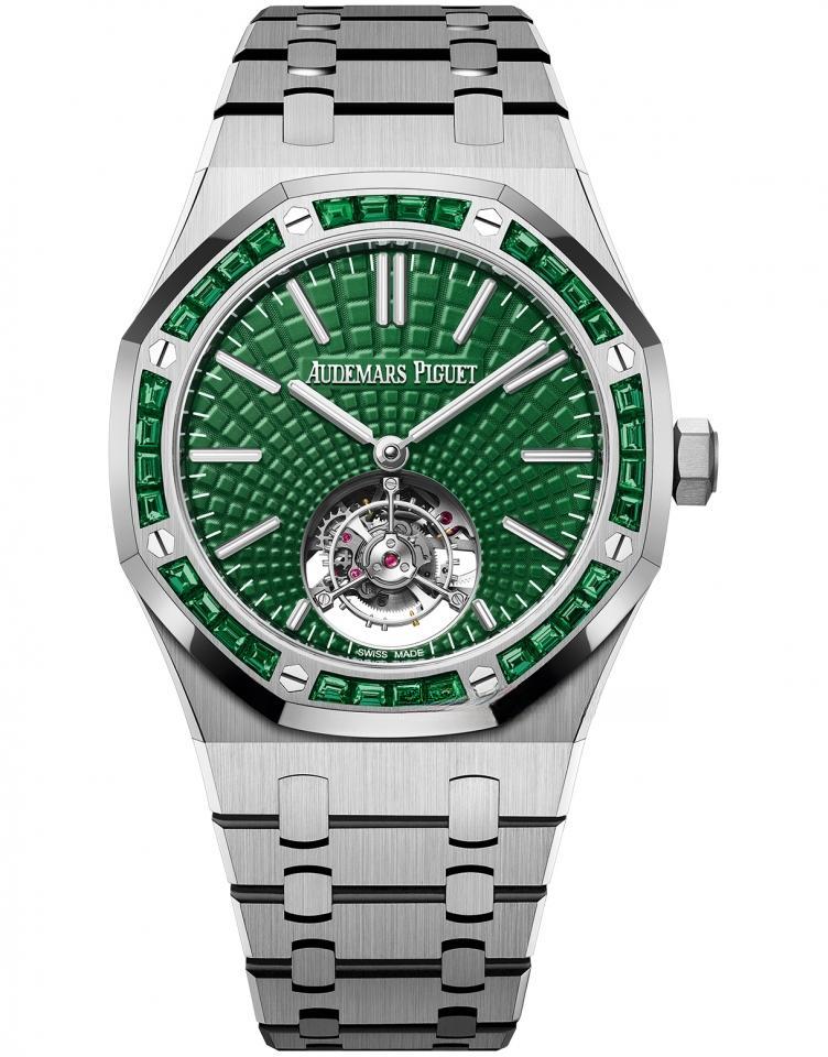 AUDEMARS PIGUET 26532IC.EE.1220TI.01 皇家橡樹