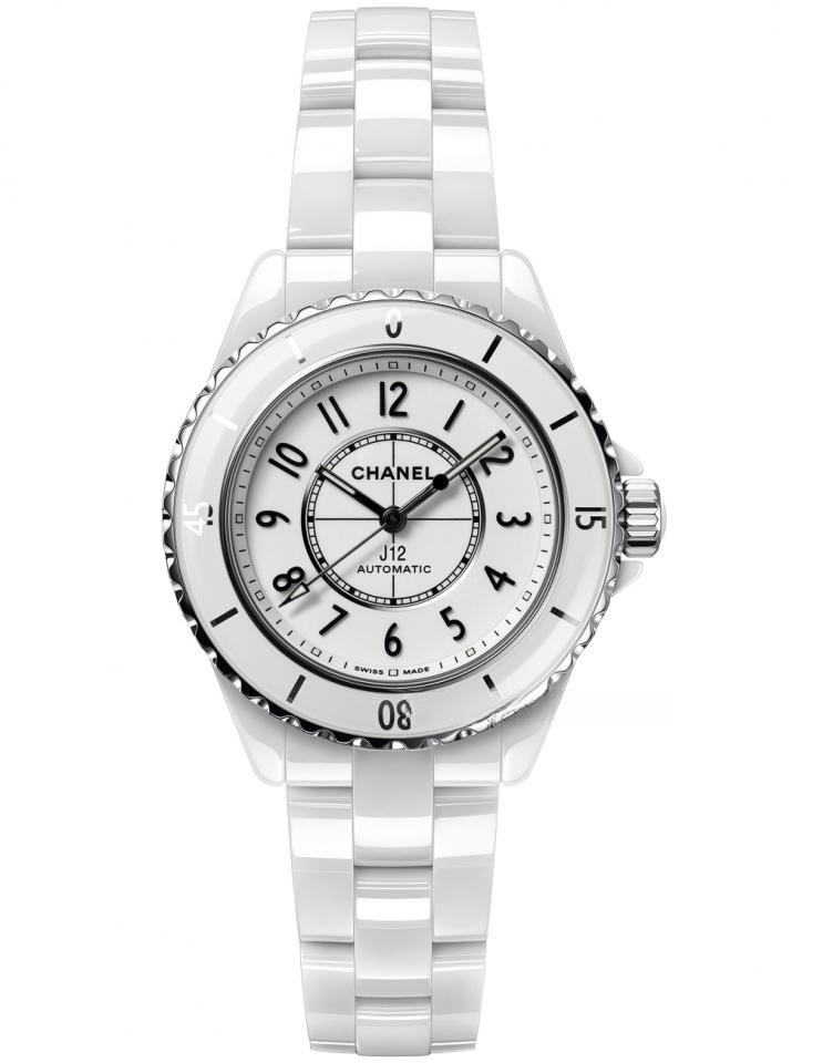 CHANEL H5699 J12