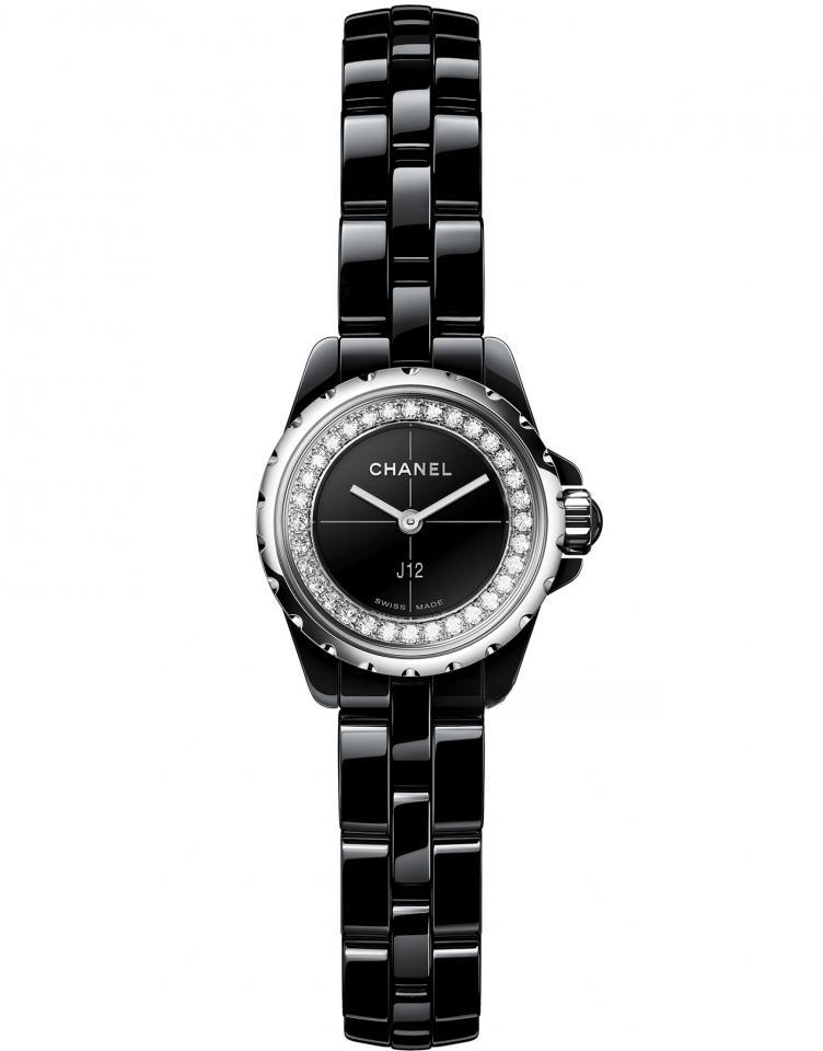 CHANEL H5235 J12