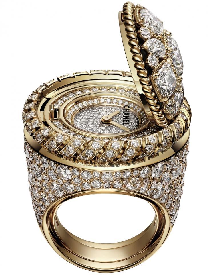 CHANEL H7071 MADEMOISELLE PRIVÉ
