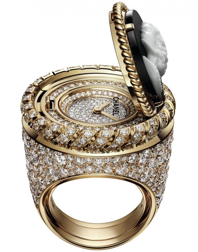 CHANEL H7072 MADEMOISELLE PRIVÉ