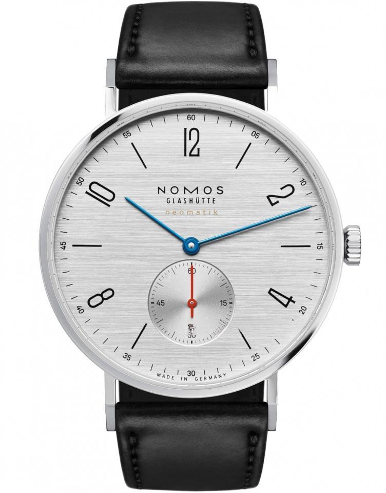 NOMOS 141 AT WORK