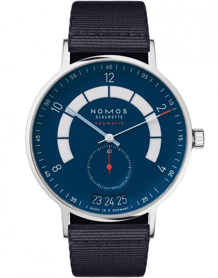 NOMOS 1302 AUTOBAHN